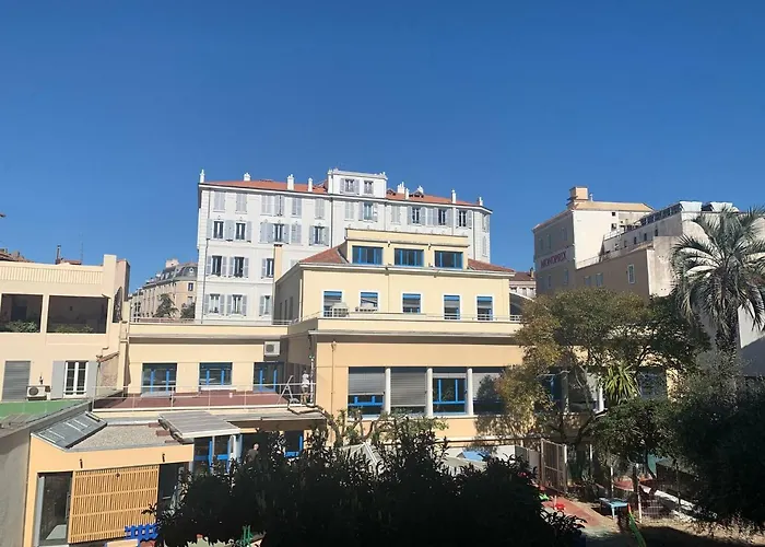 9 Rue Buttura Daire Cannes